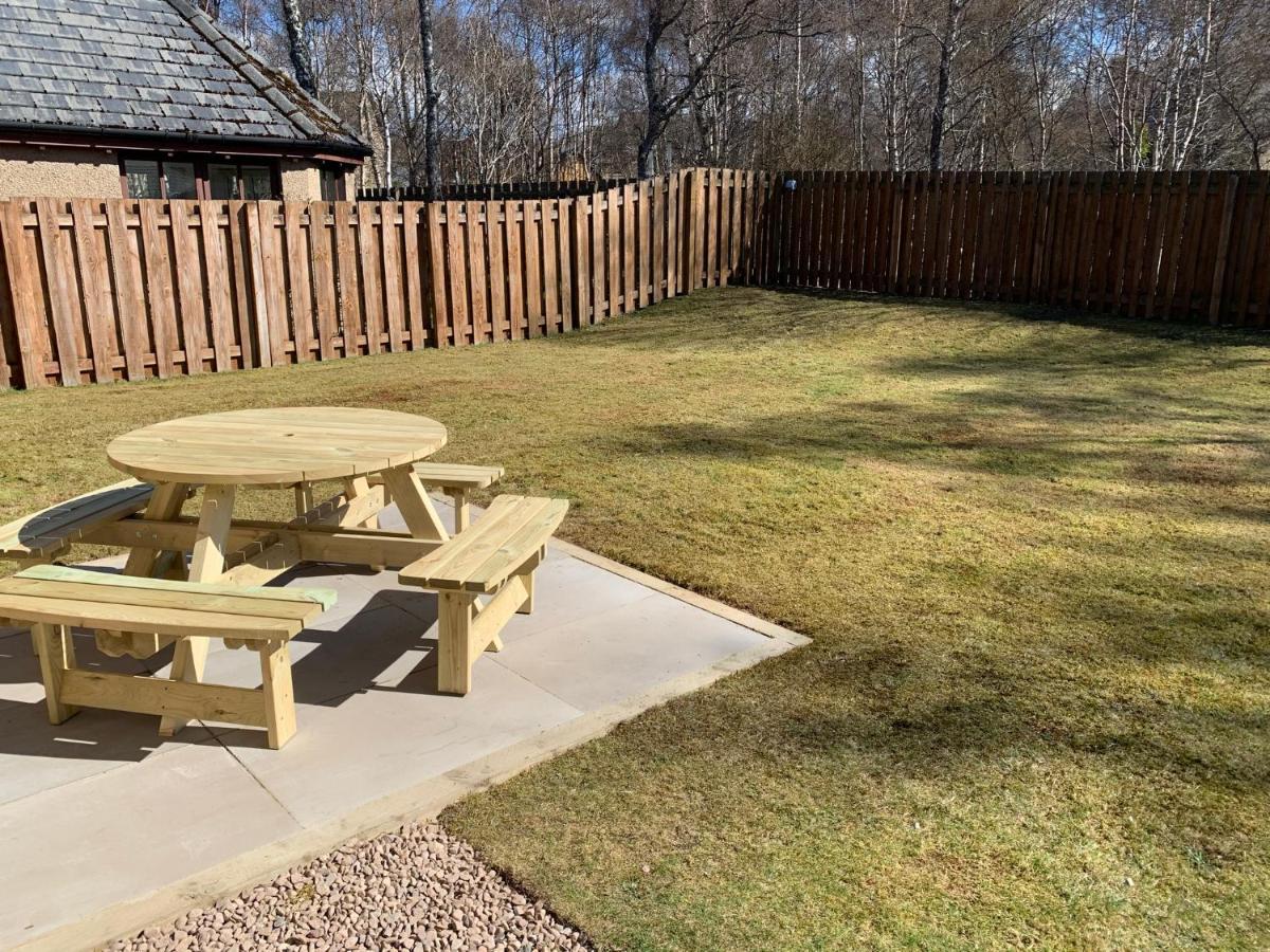 Cairngorm Cottage アビーモア エクステリア 写真